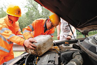 婺源剑阁道路救援